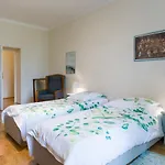 Style4Rent River Bank Old Town Apartment